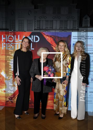 Amsterdam 1 juni 2023
Openingsavond van Holland festival in Amsterdam.
Aanwezig oa Prinses Beatrix Prinses Mabel en haar dochter Zaria.