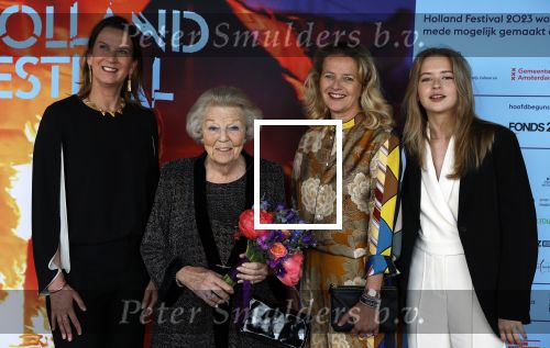 Amsterdam 1 juni 2023
Openingsavond van Holland festival in Amsterdam.
Aanwezig oa Prinses Beatrix Prinses Mabel en haar dochter Zaria.