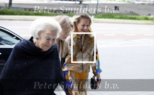 Amsterdam 1 juni 2023
Openingsavond van Holland festival in Amsterdam.
Aanwezig oa Prinses Beatrix Prinses Mabel en haar dochter Zaria.