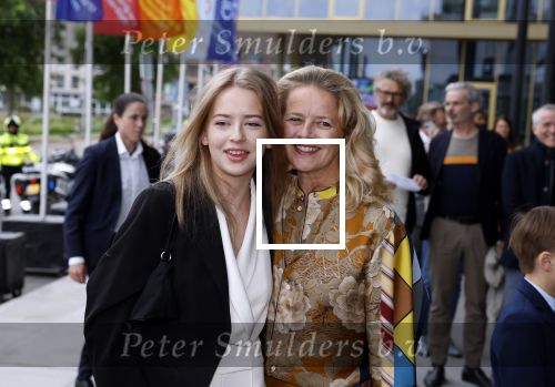 Amsterdam 1 juni 2023
Openingsavond van Holland festival in Amsterdam.
Aanwezig oa Prinses Beatrix Prinses Mabel en haar dochter Zaria.