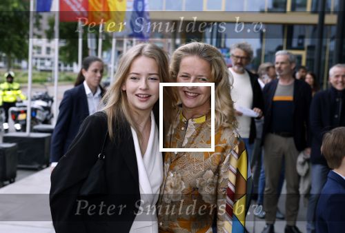 Amsterdam 1 juni 2023
Openingsavond van Holland festival in Amsterdam.
Aanwezig oa Prinses Beatrix Prinses Mabel en haar dochter Zaria.
