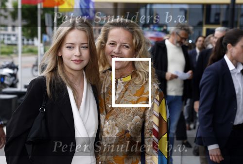 Amsterdam 1 juni 2023
Openingsavond van Holland festival in Amsterdam.
Aanwezig oa Prinses Beatrix Prinses Mabel en haar dochter Zaria.