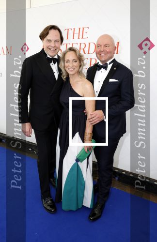 Amsterdam 10 juni 2023
Het 31e Amsterdam diner in AFAS Live tbv het Aidsfonds.
Prinses Margarita was uitgenodigd door een kennis . Prinses Mabel vangt haar op
