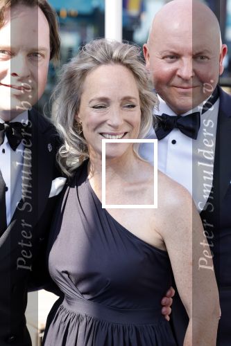 Amsterdam 10 juni 2023
Het 31e Amsterdam diner in AFAS Live tbv het Aidsfonds.
Prinses Margarita was uitgenodigd door een kennis . Prinses Mabel vangt haar op