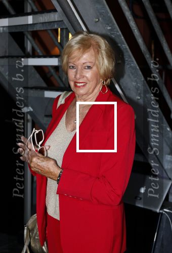 Amsterdam 5 juni 2023
Society Lunch 2023 in Club Hart in Amsterdam.
Ria Valk met partner