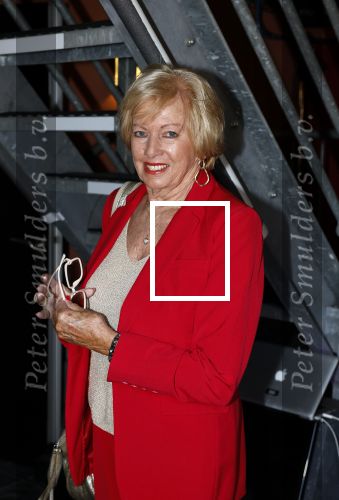 Amsterdam 5 juni 2023
Society Lunch 2023 in Club Hart in Amsterdam.
Ria Valk met partner
