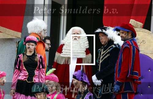 Soestdijk 15 juni 2023
Opnames van de grote sinterklaasfilm met oa Robert ten Brink Maxim Froger  Hans Klok Royce de Vries Martin v Waardenberg en Janny v d Heijden . Robert ten Brink als Sinterklaas