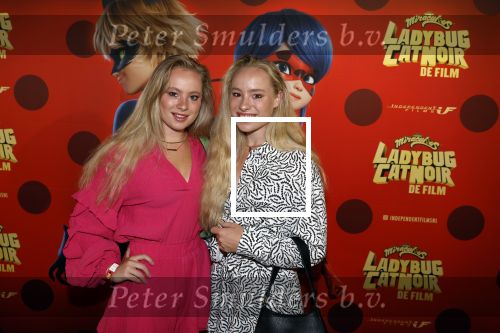 Amsterdam 25 juni 2023
Premiere Ladybug Catnoir in Pathe Arena.
Rosanne  Waalewijn en Mylene Waalewijn