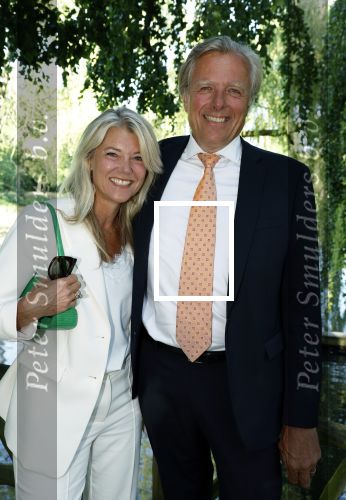 Haarzuilens 21 juni 2023
Nationale Haringparty bij Kasteel de Haar in Haarzuilens .
Sandra Ysbrandy kwam met haar man