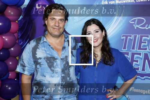 Amsterdam 24 juni 2023
Premiere TIENER MET TENTAKELS in Pathe Arena .
Tina de Bruin kwam met haar man Vincent Croiset