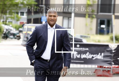Amsterdam 1 juni 2023
Talkies terras award bij the Harbour Club .
Winston Bogarde
