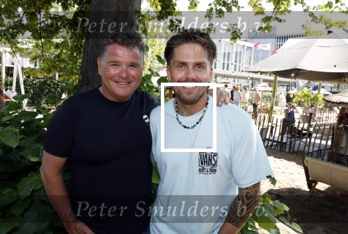 Amsterdam 21 juni 2023
Presentatie Holland zingt Hazes bij Strand Zuid.
De artiesten die volgend jaar mee gaaan doen zijn : Andre Hazes Jeroen v d Boom Douwe Bob Samantha Steenwijk Wolter Kroes en Jamai Looman .