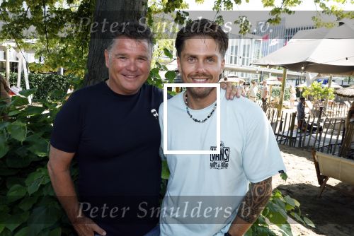 Amsterdam 21 juni 2023
Presentatie Holland zingt Hazes bij Strand Zuid.
De artiesten die volgend jaar mee gaaan doen zijn : Andre Hazes Jeroen v d Boom Douwe Bob Samantha Steenwijk Wolter Kroes en Jamai Looman .