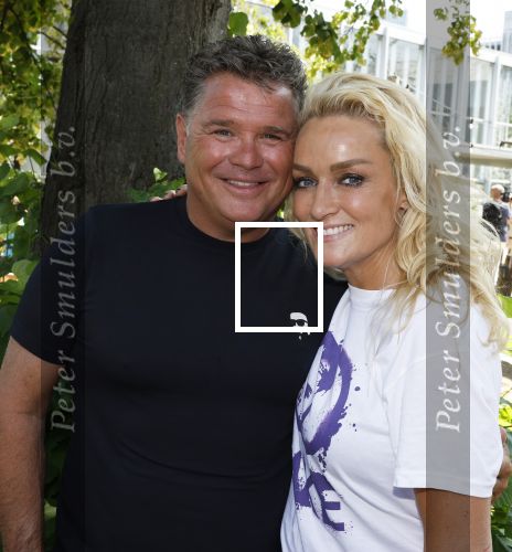 Amsterdam 21 juni 2023
Presentatie Holland zingt Hazes bij Strand Zuid.
De artiesten die volgend jaar mee gaaan doen zijn : Andre Hazes Jeroen v d Boom Douwe Bob Samantha Steenwijk Wolter Kroes en Jamai Looman .