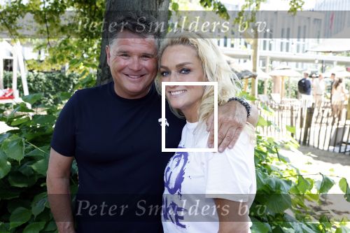 Amsterdam 21 juni 2023
Presentatie Holland zingt Hazes bij Strand Zuid.
De artiesten die volgend jaar mee gaaan doen zijn : Andre Hazes Jeroen v d Boom Douwe Bob Samantha Steenwijk Wolter Kroes en Jamai Looman .