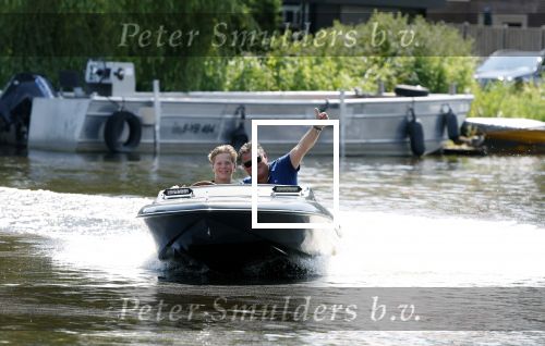 Zaanstad 23 juni 2023
Wolter Kroes met zijn Thomas aan het varen met een vet bootje.