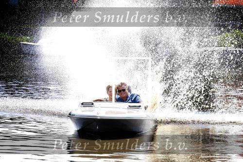 Zaanstad 23 juni 2023
Wolter Kroes met zijn Thomas aan het varen met een vet bootje.