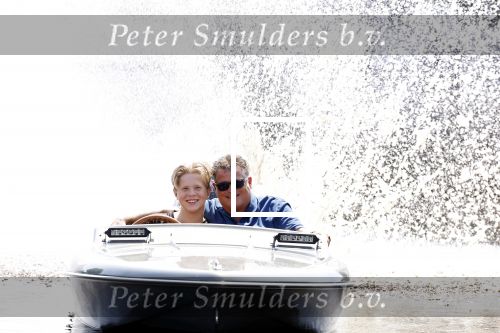 Zaanstad 23 juni 2023
Wolter Kroes met zijn Thomas aan het varen met een vet bootje.