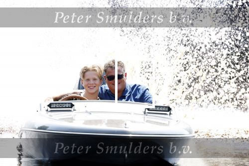 Zaanstad 23 juni 2023
Wolter Kroes met zijn Thomas aan het varen met een vet bootje.