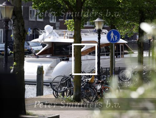 Amsterdam 28 mei 2023
Yacht in gracht Amsterdam bij v d Palmkade