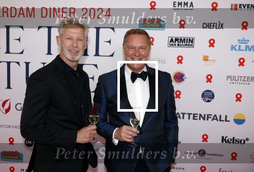 Amsterdam 8 juni 2024
Het Amsterdam diner in AFAS live . Vele Bekende mensen en zakenmensen kwamen naar het gala waar geld opgehaald wordt voor het aids fonds. Albert Verlinde en Onno Hoes