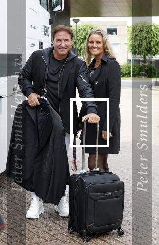 Zeewolde 29 mei 2024
Alex Wielders en zijn vriendin bij de opnames van het muziekfeest op het plein