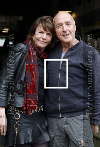 Amsterdam 4 juni 2024
Boekpresentatie Debbie de Jong van B&B Vol liefde . Alfred v d Heuvel met partner Lonneke Stulen