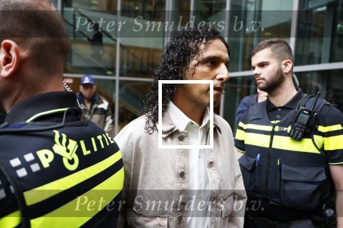 Haarlem 14 juni 2024
Rechtszaak Ali B ivm verkrachtingszaak in rechtbank van Haarlem .Zijn advocaat is Bart Swier