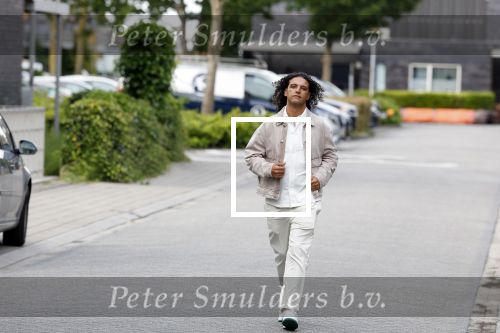 Almere 14 juni 2024
Ali B bij zijn huis in Almere .