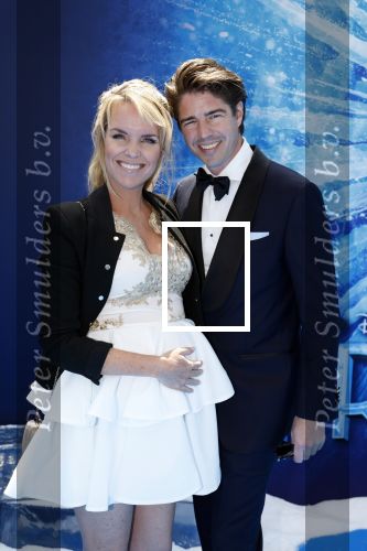 Scheveningen 9 juni 2024
Premiere Frozen in het Afas circustheater. Anne Mar Zwart zwanger met man