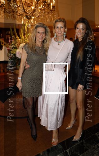 Amsterdam 22 juni 2024
Luxery fair in hotel L Europe. Anouk Smulders met Manon de Boer en Meta Herman de Groot