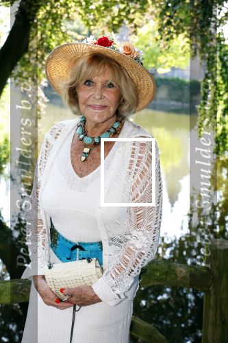 Haarzuilens 26 juni 2024
Nationale haringparty op kasteel de Haar. Astrid Engels met ..