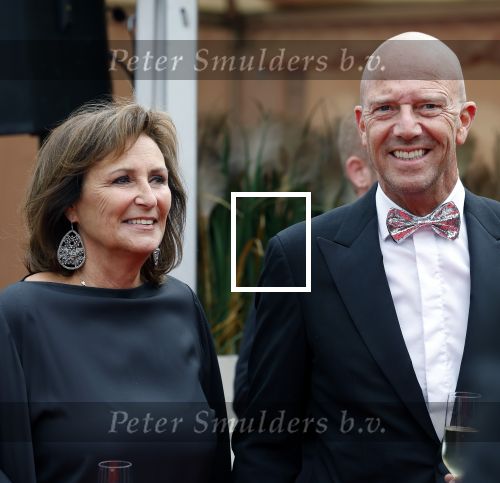 Amsterdam 8 juni 2024
Het Amsterdam diner in AFAS live . Vele Bekende mensen en zakenmensen kwamen naar het gala waar geld opgehaald wordt voor het aids fonds. Astrid Joosten en haar man Rob Peters