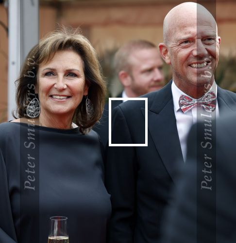 Amsterdam 8 juni 2024
Het Amsterdam diner in AFAS live . Vele Bekende mensen en zakenmensen kwamen naar het gala waar geld opgehaald wordt voor het aids fonds. Astrid Joosten en haar man Rob Peters
