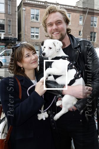 Amsterdam 27 maart 2024
Barbara Sloesen met vriend Joost Hofman en hun hondje in het centrum van amsterdam.