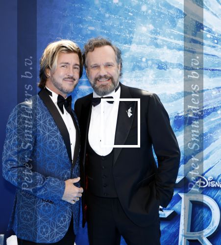 Scheveningen 9 juni 2024
Premiere Frozen in het Afas circustheater. carlo Boszhard met partner Herald