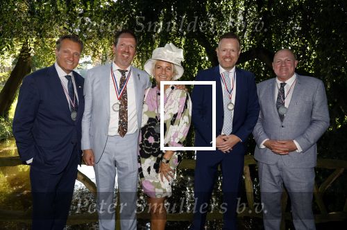 Haarzuilens 26 juni 2024
Nationale haringparty op kasteel de Haar. David Bijlsma Adre Kuipers en