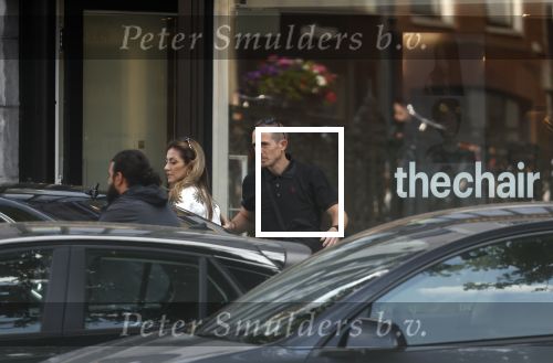 Amsterdam 28 juni 2024
Dilan Yesilgoz gaat met haar beveiliging naar de kapper in het centrum van Amsterdam.