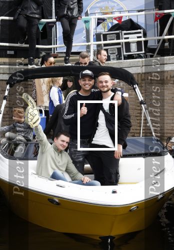 Zeewolde 29 mei 2024
Muziek feest op het plein in Zeewolde. Dutch Performante en Don de Jong