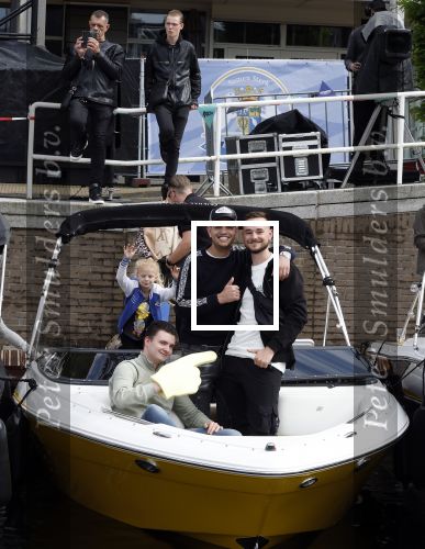 Zeewolde 29 mei 2024
Muziek feest op het plein in Zeewolde. Dutch Performante en Don de Jong