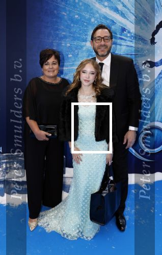 Scheveningen 9 juni 2024
Premiere Frozen in het Afas circustheater. Emma Kokm kwam met haar ouders