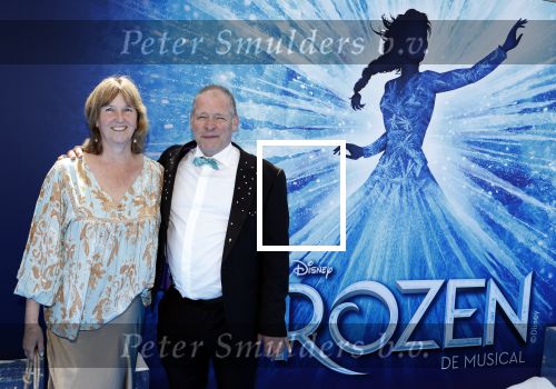 Scheveningen 9 juni 2024
Premiere Frozen in het Afas circustheater. Erik van Muiswinkel en partner Paulien Schoof en familie