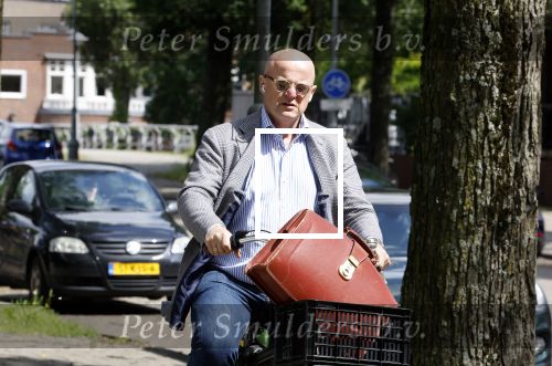 Amsterdam 13 juni 2024
Ferdinand Grapperhaus op de fiets in Amsterdam zuid.