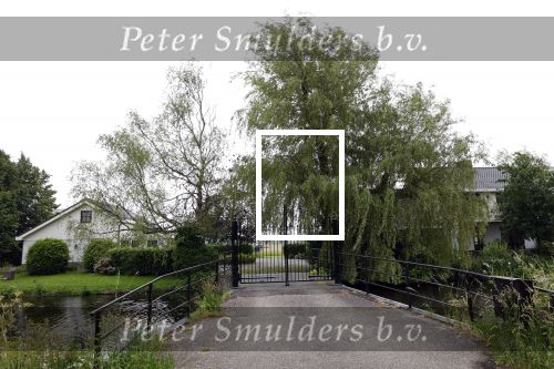 Amstelveen 4 juni 2024
Frank Rijkaard heeft een huis gekocht en laat een nieuw huis bouwen .