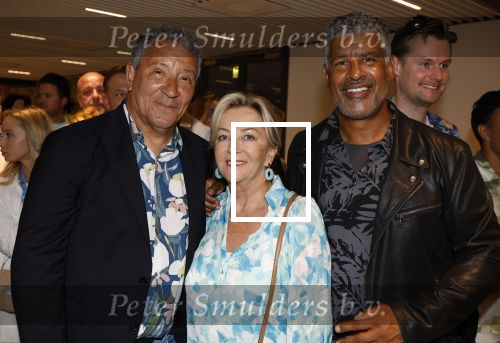 Amsterdam 25 mei 2024
Feestje na concert van de Toppers in de Johan Cruijff Arena. Frank Rijkaard en Henk ten Cate en zijn vrouw