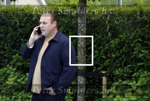 Fijnaart  31 mei 2024
BBQ bij fam Bauer in de tuin . Frans Bauer maakt samen met Lee Towers bekend dat hij dit jaar twee keer in Ahoy op graat treden. Aanwezig Frans Bauer Mariska Bauer Christiaan Bauer ( met vriendin Kim) Frans Bauer jr Jan Bauer en Lucas Bauer .