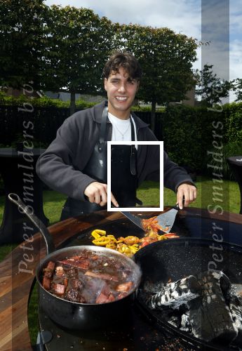 Fijnaart 31 mei  2024
BBQ bij fam Bauer in de tuin . Frans Bauer maakt samen met Lee Towers bekend dat hij dit jaar twee keer in Ahoy op graat treden. Aanwezig Frans Bauer Mariska Bauer Christiaan Bauer ( met vriendin Kim) Frans Bauer jr Jan Bauer en Lucas Bauer .