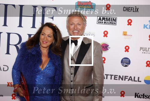 Amsterdam 8 juni 2024
Het Amsterdam diner in AFAS live . Vele Bekende mensen en zakenmensen kwamen naar het gala waar geld opgehaald wordt voor het aids fonds. Gordon kwam met een goede vriendin