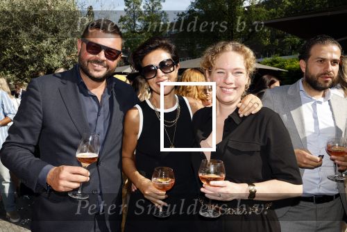 Amsterdam 6 juni 2024
Talkies terras awards bij het College Hotel . Gunay Uslu met man en .....
