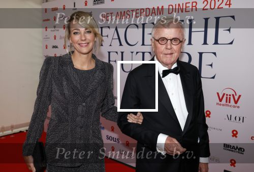 Amsterdam 8 juni 2024
Het Amsterdam diner in AFAS live . Vele Bekende mensen en zakenmensen kwamen naar het gala waar geld opgehaald wordt voor het aids fonds. Harry Mens en Marianne Timmer